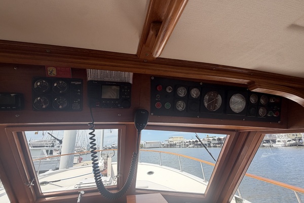 43ft Albin Yacht For Sale