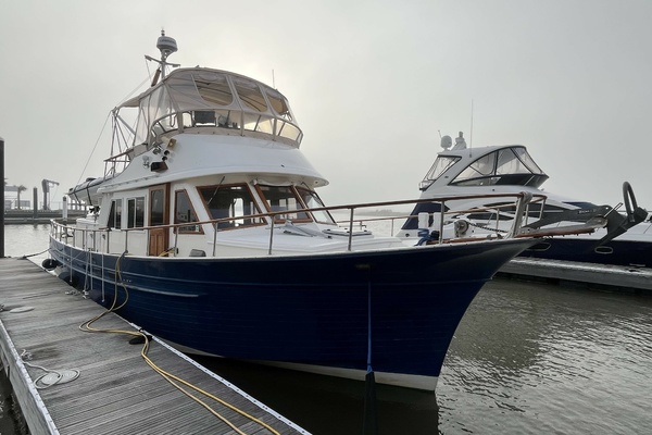 43ft Albin Yacht For Sale