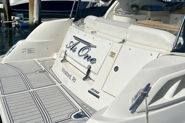 33ft Sea Ray Yacht For Sale