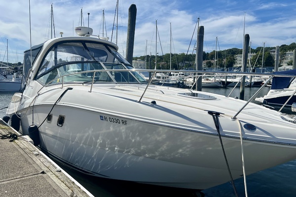 33ft Sea Ray Yacht For Sale