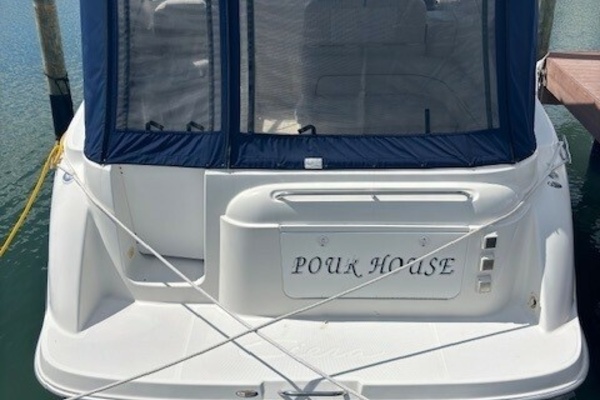Pourhouse 32ft Bayliner Yacht For Sale