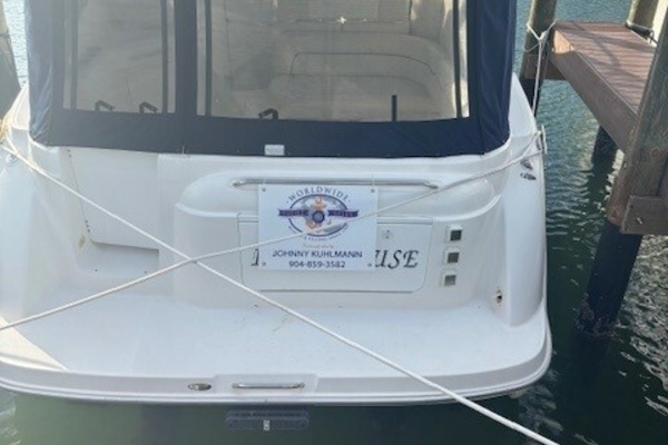 Pourhouse 32ft Bayliner Yacht For Sale