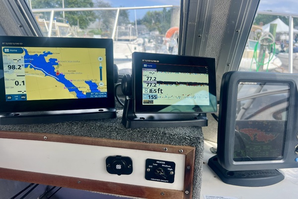 26ft Osprey Pilothouse Yacht For Sale