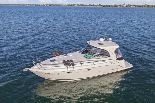 Compromise 40ft Rinker Yacht For Sale