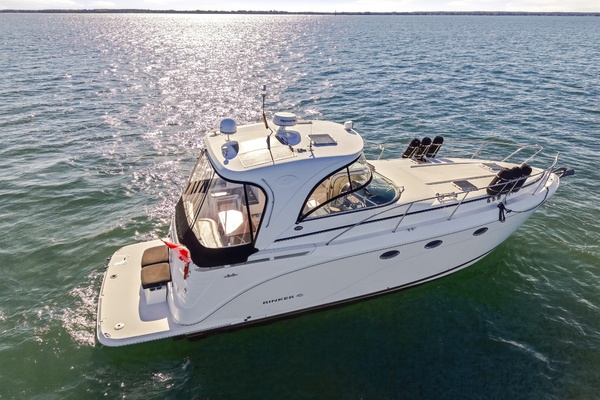 Compromise 40ft Rinker Yacht For Sale