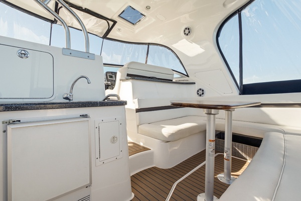 Compromise 40ft Rinker Yacht For Sale