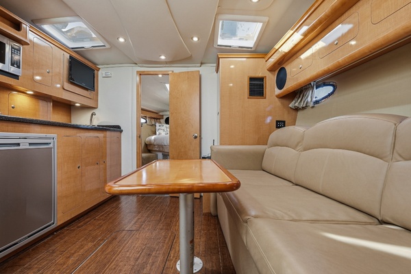 Compromise 40ft Rinker Yacht For Sale