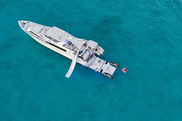 110-ft-Broward-2004-- Fort Lauderdale Florida United States  yacht for sale