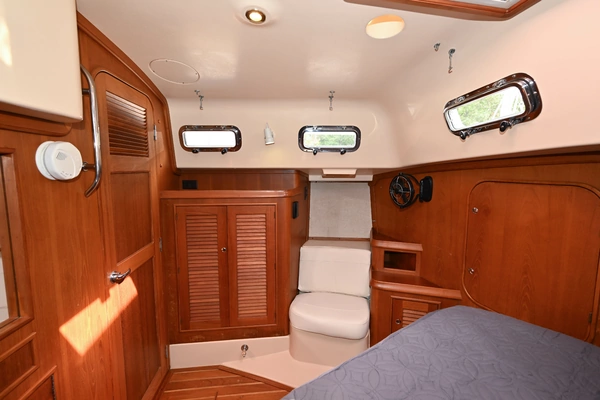 Island Packet 445 Yacht For Sale