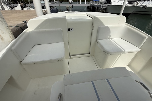 32ft SeaVee Yacht For Sale