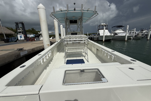 32ft SeaVee Yacht For Sale