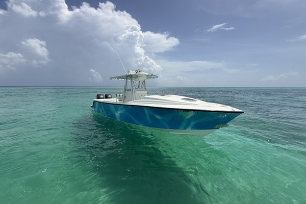 32ft SeaVee Yacht For Sale