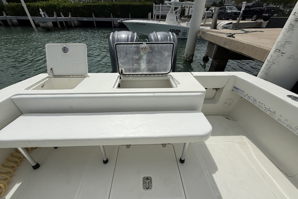 32ft SeaVee Yacht For Sale
