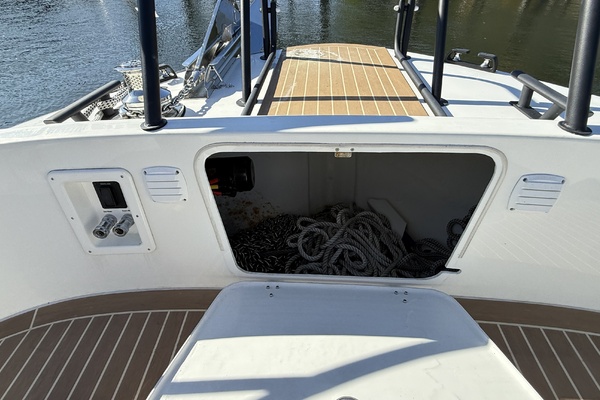 Salt  amp  Light II 37ft Targa Yacht For Sale
