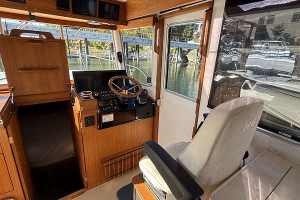 Salt  amp  Light II 37ft Targa Yacht For Sale