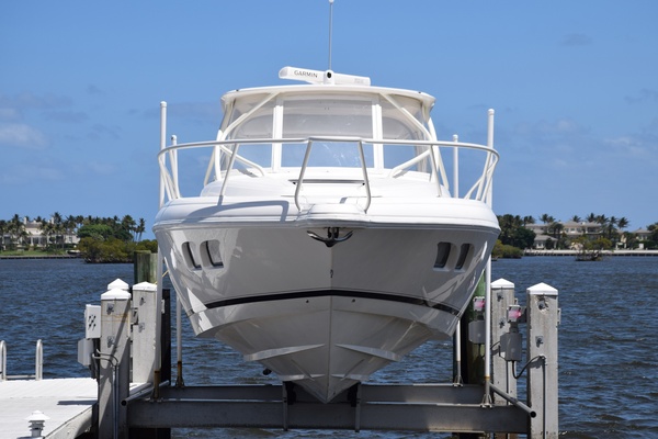 ISLA REINA 39ft Intrepid Yacht For Sale