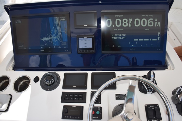 ISLA REINA 39ft Intrepid Yacht For Sale