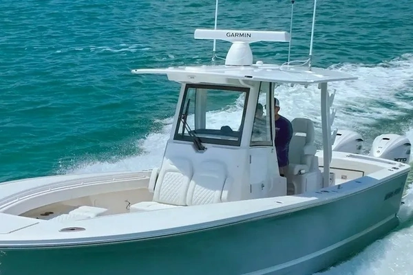 31-ft-Regulator-2027-31-In Stock Annapolis Maryland United States  yacht for sale