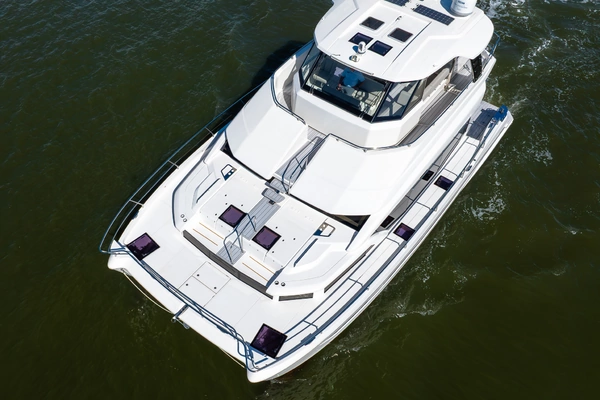 Aquila 54 YACHT Yacht For Sale