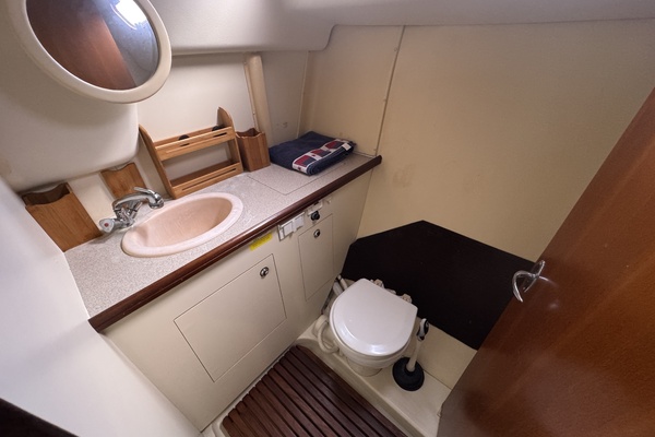 Eileen 31ft Hunter Yacht For Sale