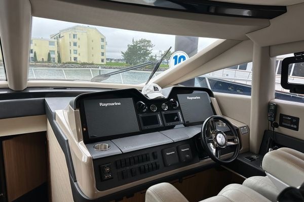 2018Sea Ray 59 ft L590   ON THE MOVE