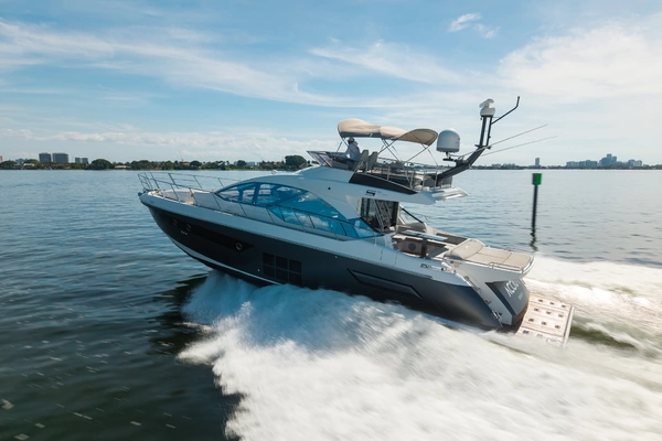 Azimut S6 Yacht For Sale
