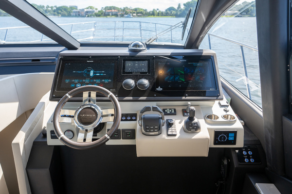 60ft Azimut Yacht For Sale