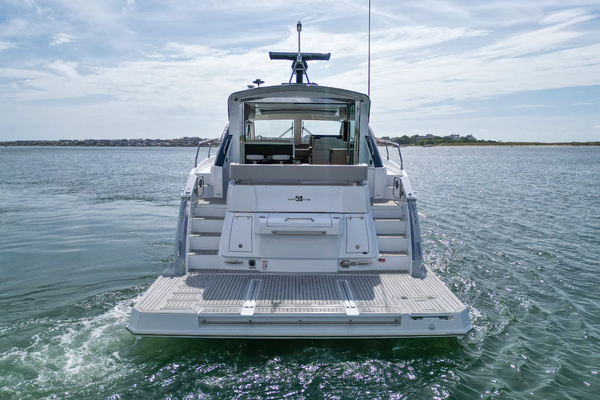 50ft Cruisers Yachts Yacht For Sale