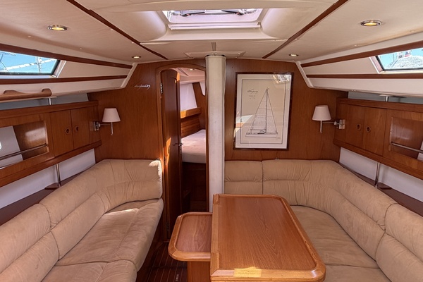 Island Flyer 40ft Wauquiez Yacht For Sale