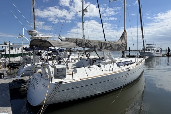 Island Flyer 40ft Wauquiez Yacht For Sale