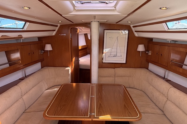Island Flyer 40ft Wauquiez Yacht For Sale