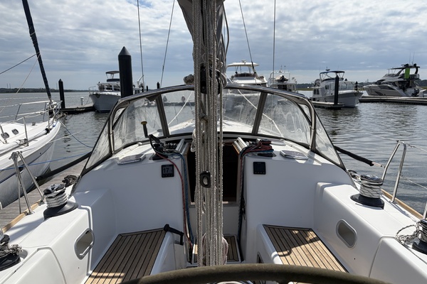Island Flyer 40ft Wauquiez Yacht For Sale