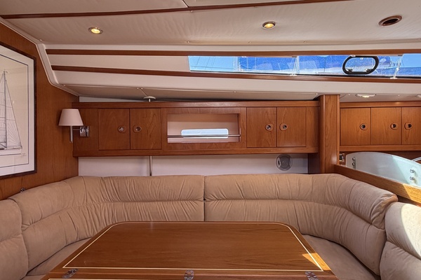 Island Flyer 40ft Wauquiez Yacht For Sale