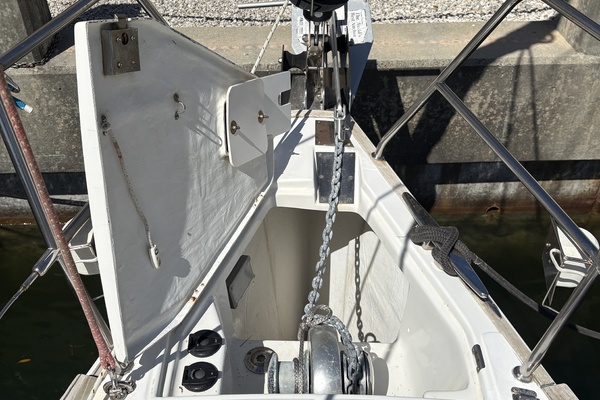 Anchor locker and windlass