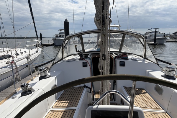 Island Flyer 40ft Wauquiez Yacht For Sale
