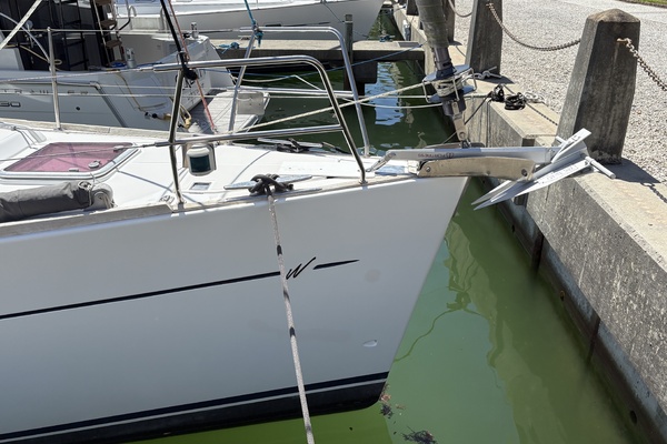 Island Flyer 40ft Wauquiez Yacht For Sale