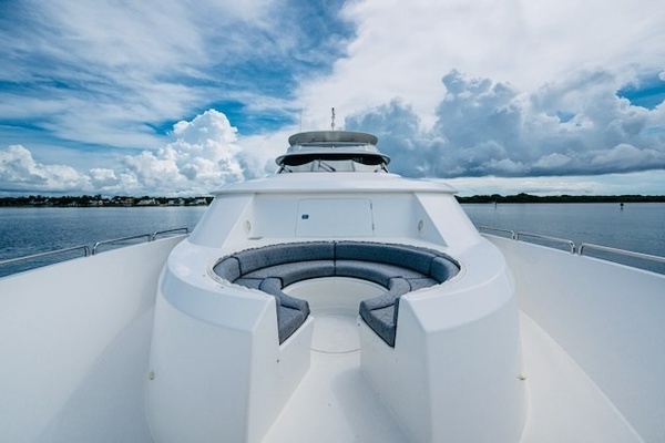 2006Westport 112 ft W112   LILA CUY