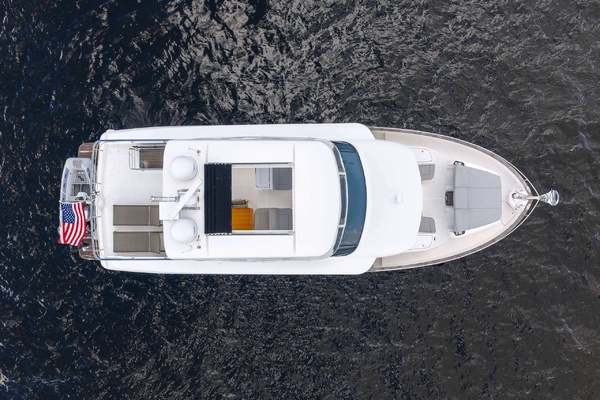 58ft Absolute Yacht For Sale