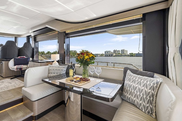 58ft Absolute Yacht For Sale