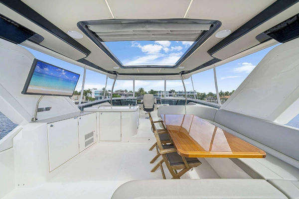 Absolute Navetta 58 Yacht For Sale