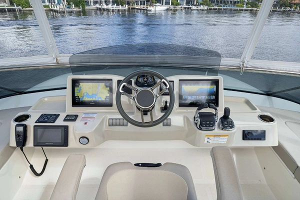 Absolute Navetta 58 Yacht For Sale
