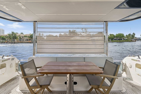 58ft Absolute Yacht For Sale