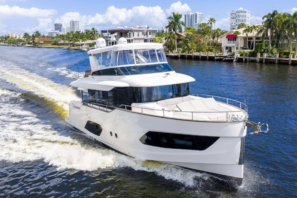 58ft Absolute Yacht For Sale