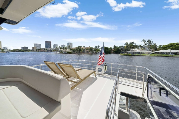 Absolute Navetta 58 Yacht For Sale
