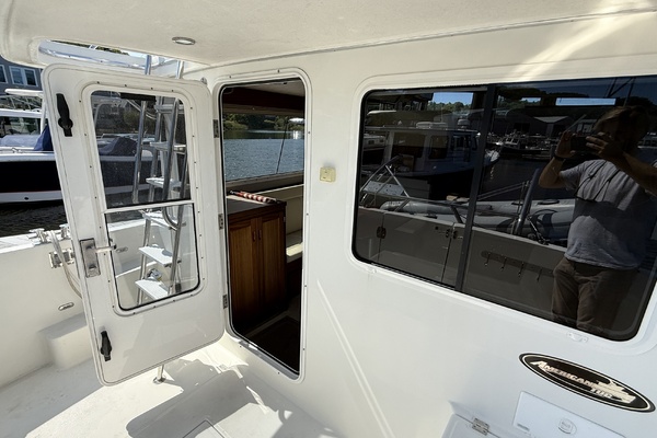 Reliant 36ft American Tug Yacht For Sale
