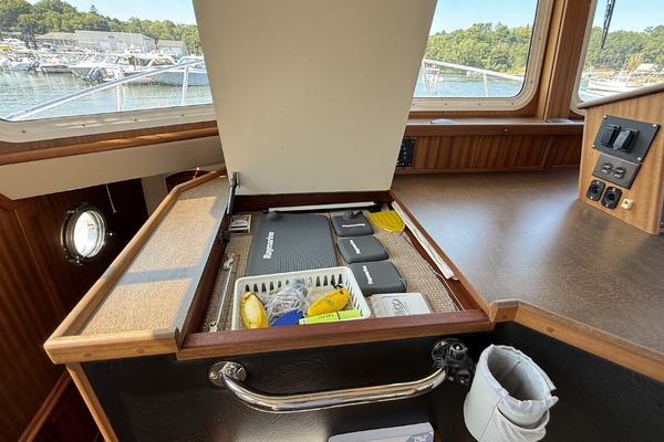 Reliant 36ft American Tug Yacht For Sale