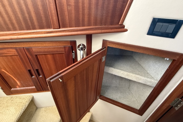 Reliant 36ft American Tug Yacht For Sale