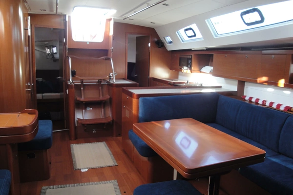 Beneteau Oceanis 50 Yacht For Sale