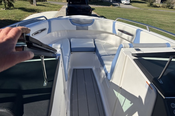 24ft Chaparral Yacht For Sale
