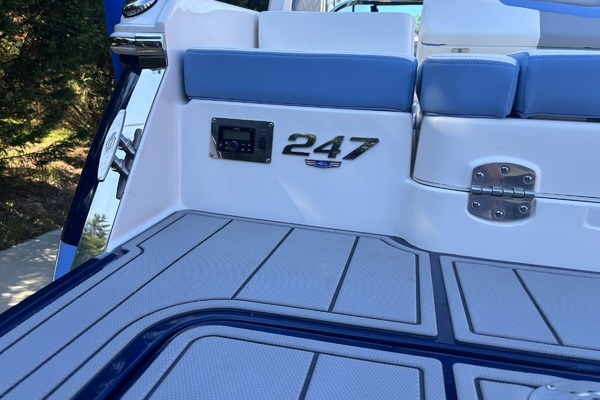 24ft Chaparral Yacht For Sale